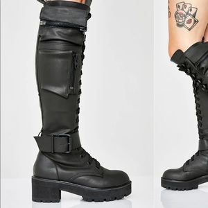 Obsidian pocket combat boots